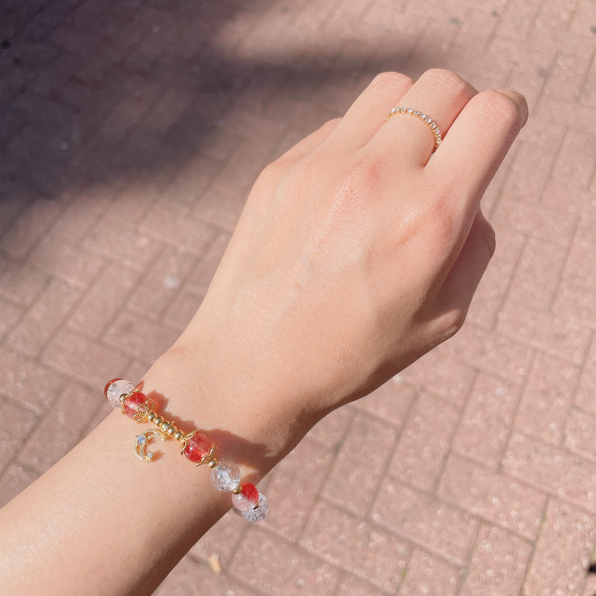 Beaded Bracelet —  Agate and Clear Quartz (Gold)